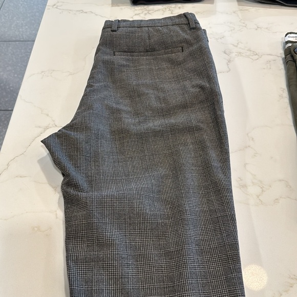 Zara Grey Checkered Slim Dress Pants - Picture 3 of 3